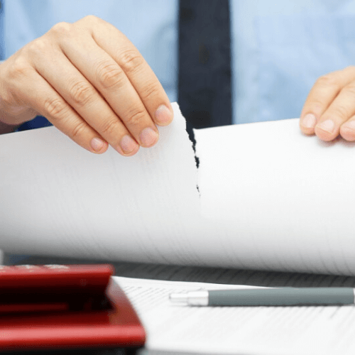 Tranh chấp quyền lợi hợp đồng gia công trong trường hợp phá sản: Nhận diện rủi ro và hướng xử lý đúng luật