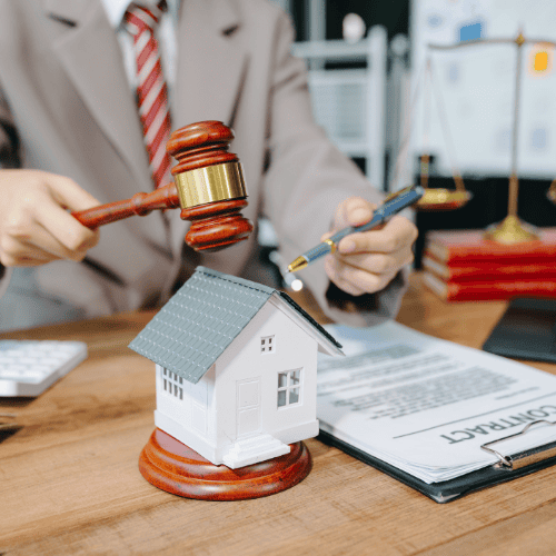 Quy định pháp luật và hướng giải quyết tranh chấp về quyền sử dụng đất giữa các chủ đầu tư