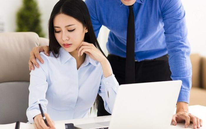 hành vi quấy rối công sở