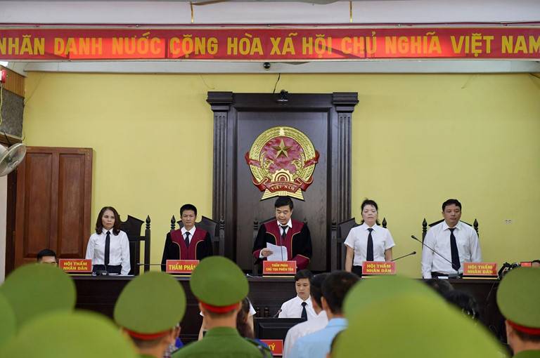 Làm giả bản án bị xử lý như thế nào?