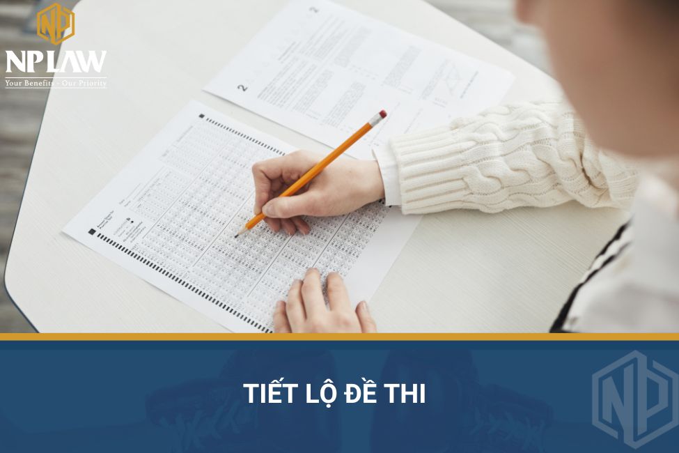 Tiết lộ đề thi