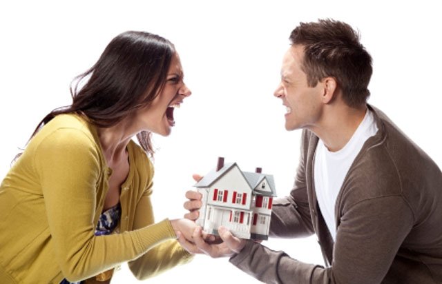 2. Cơ quan nào có thẩm quyền giải quyết yêu cầu chia tài sản ly hôn có yếu tố nước ngoài?