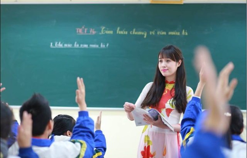  Thẩm quyền ký hợp đồng làm việc
