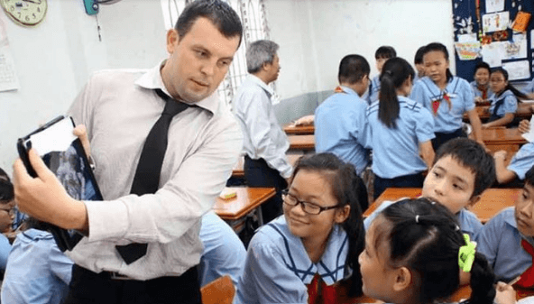 Điều kiện để người lao động Việt Nam đi làm việc ở nước ngoài.