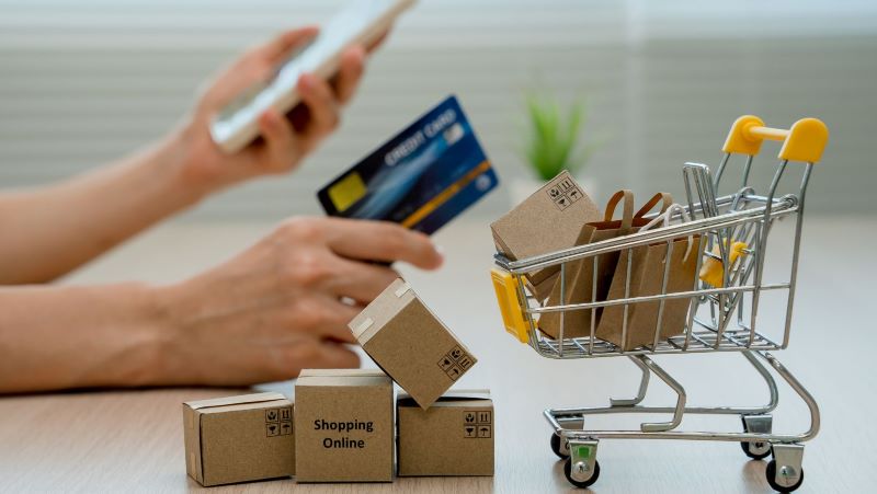 Hộ kinh doanh bán hàng online có cần phải đóng thuế không?