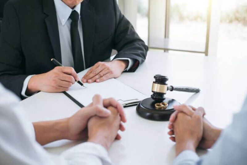 Tìm hiểu về tranh chấp ly hôn có yếu tố nước ngoài