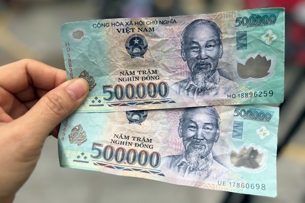 Tiền giả tiền thật
