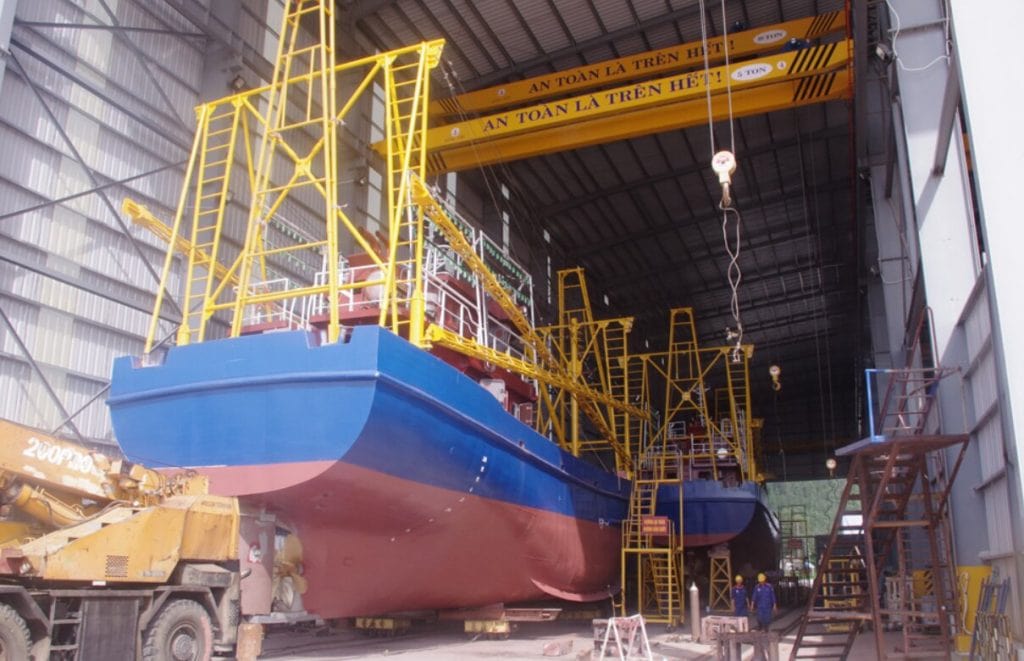 2. Điều kiện chung để kinh doanh sửa chữa tàu biển
