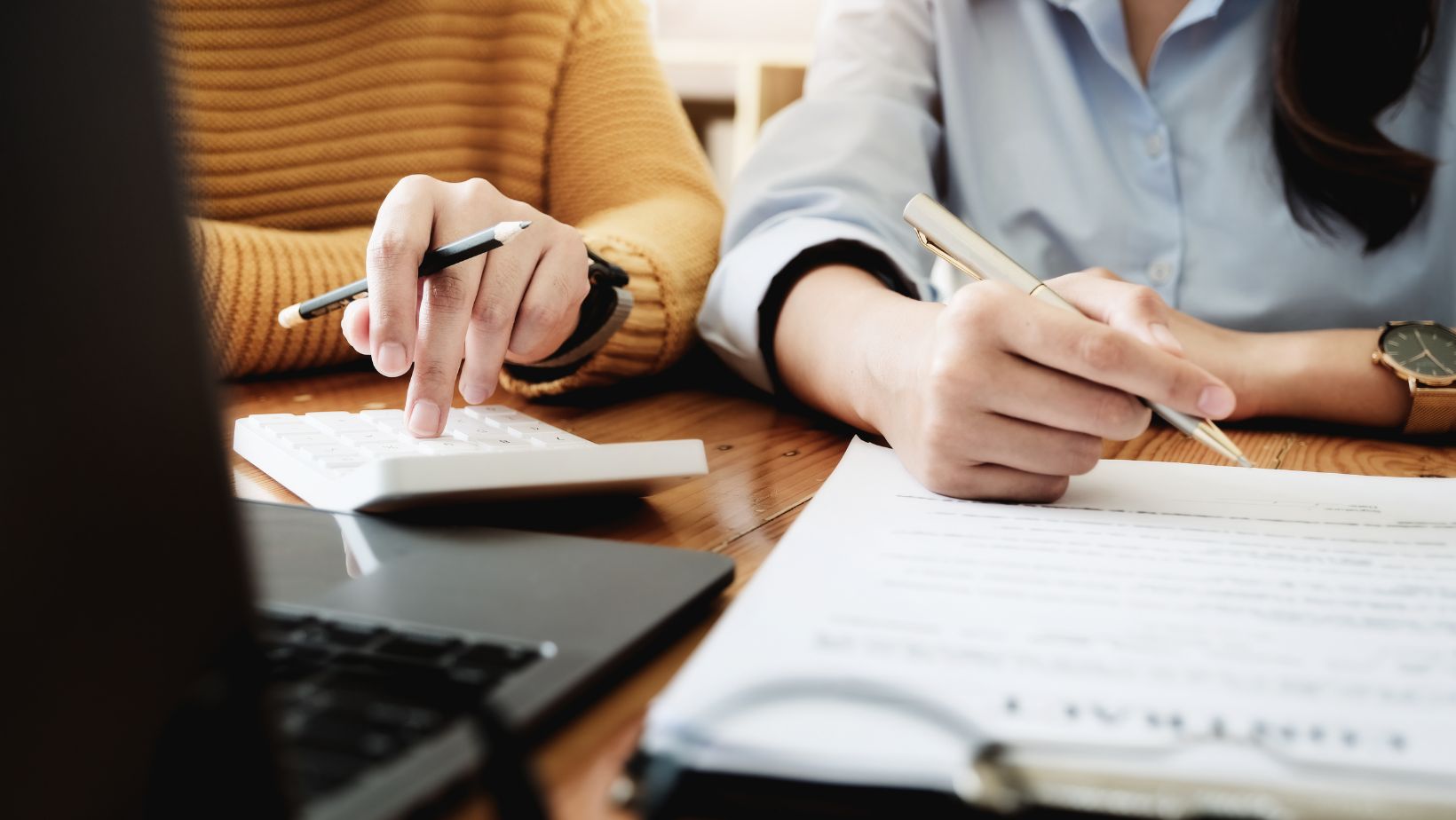 Nhu cầu hợp nhất công ty liên doanh