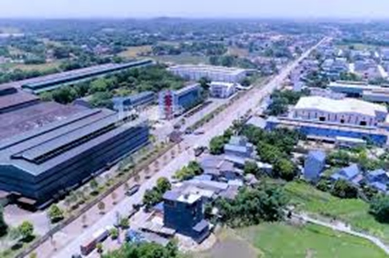 Quyết định thành lập cụm công nghiệp có nêu rõ chủ đầu tư xây dựng hạ tầng kỹ thuật là cơ quan, tổ chức nào không?