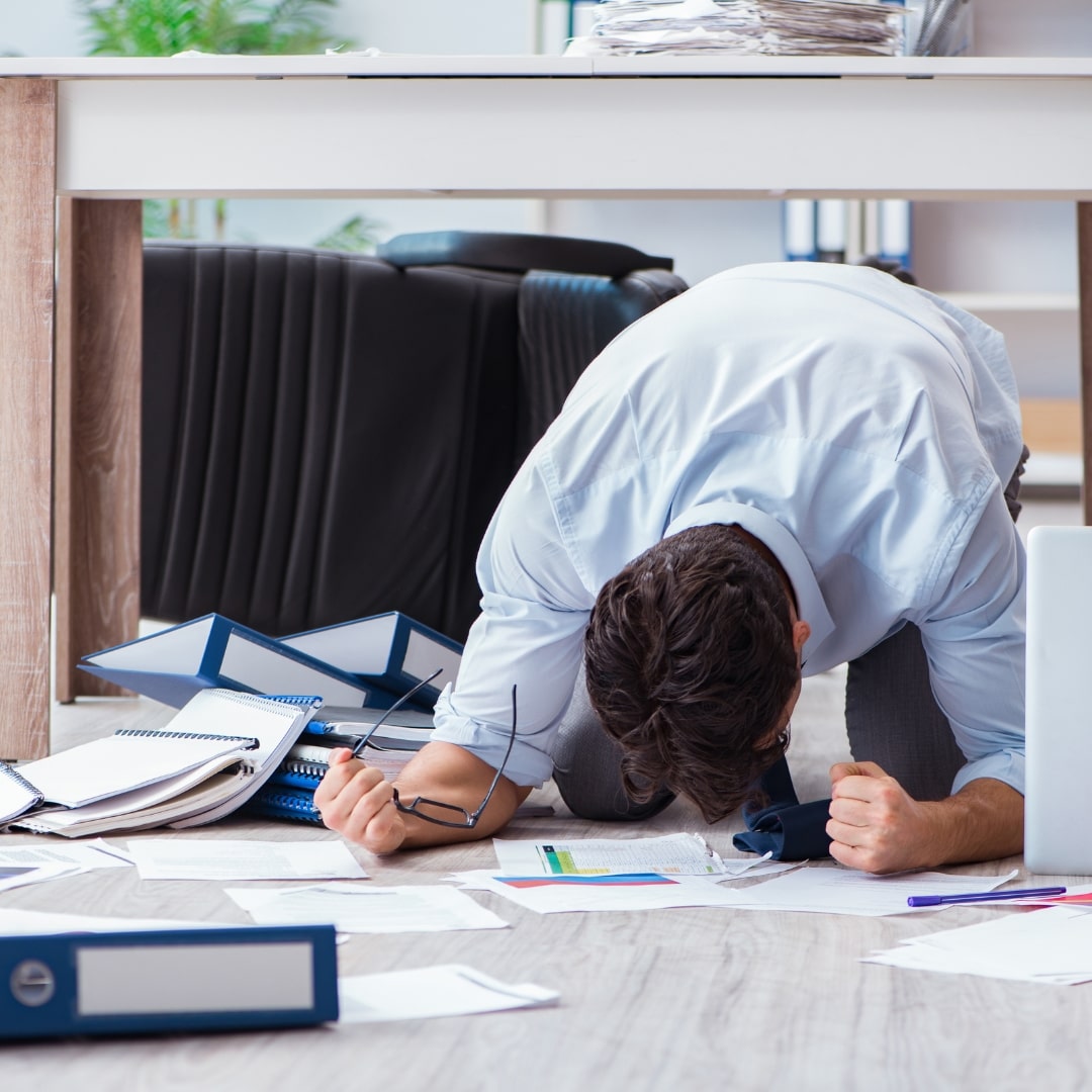 Phòng tránh rủi ro phá sản không thông báo cùng NPLaw
