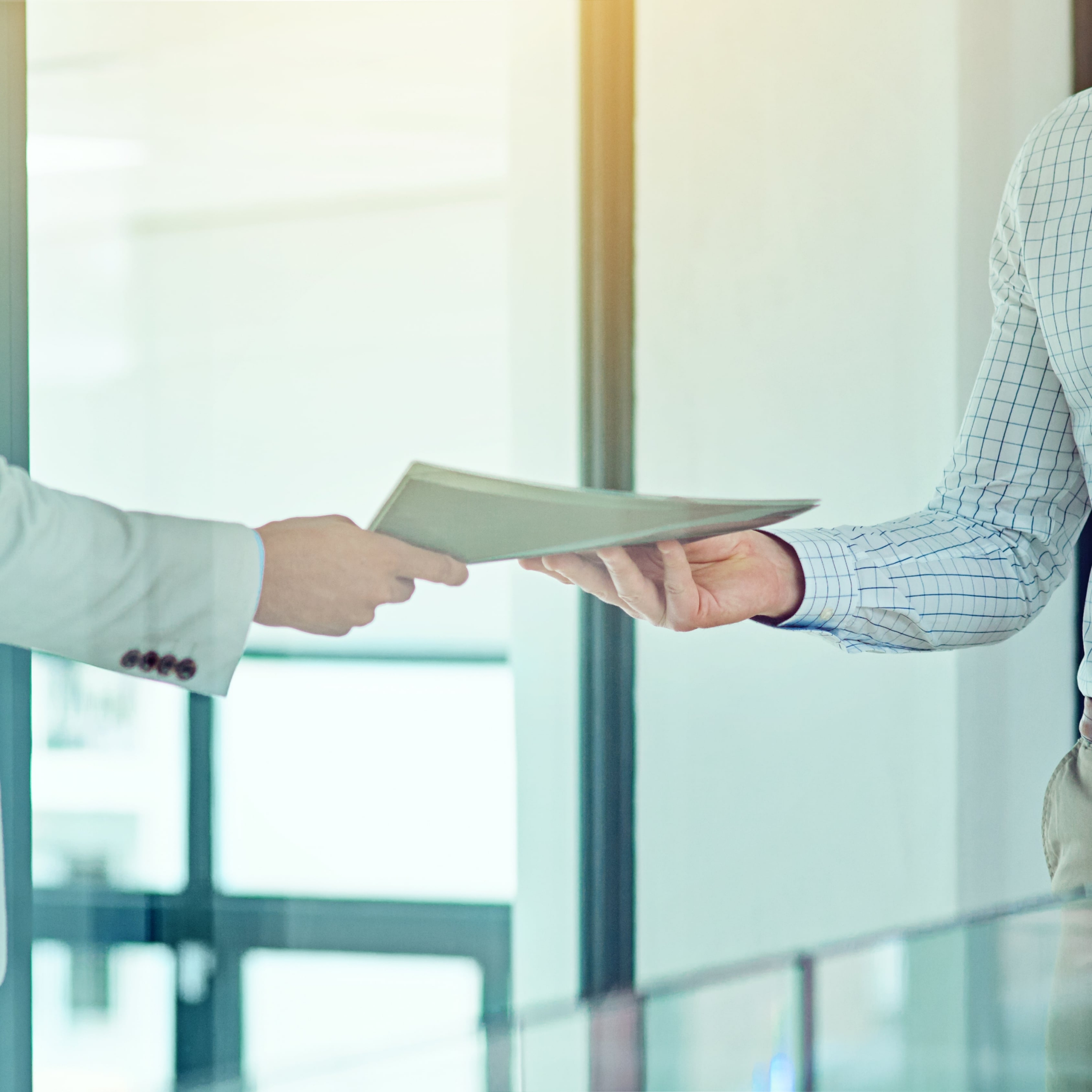 Giải quyết các yêu cầu bồi thường trước khi bàn giao được thực hiện như thế nào?