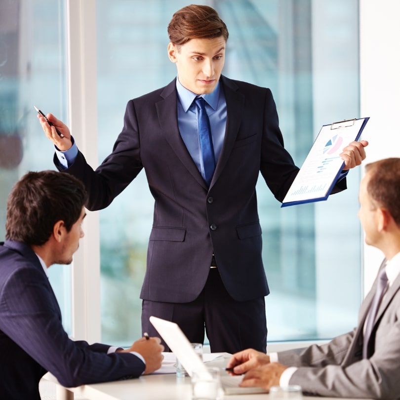 Tranh chấp lao động giữa công ty và nhân viên là gì?