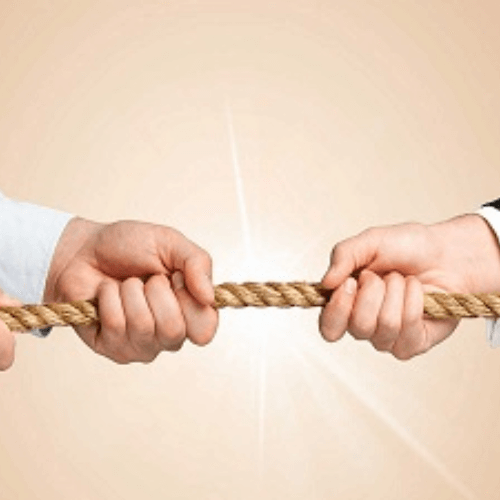 Tranh chấp quyền lợi giữa các cổ đông và những vấn đề pháp lý cần lưu ý