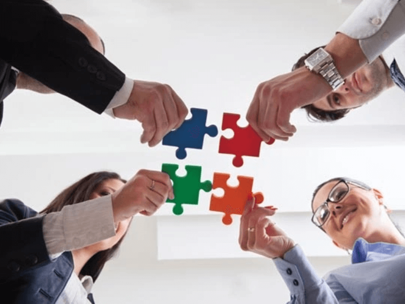 Vi phạm hợp đồng mua bán cổ phần xử lý như thế nào?