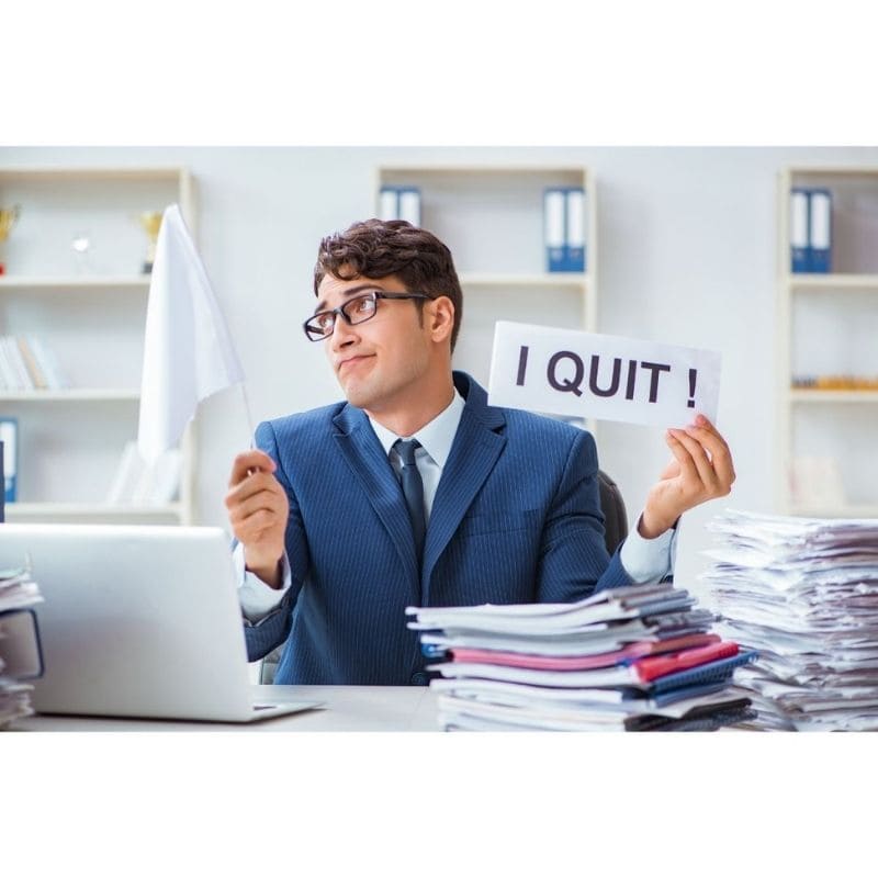 Người đại diện theo pháp luật nghỉ việc: quy định và cách xử lý