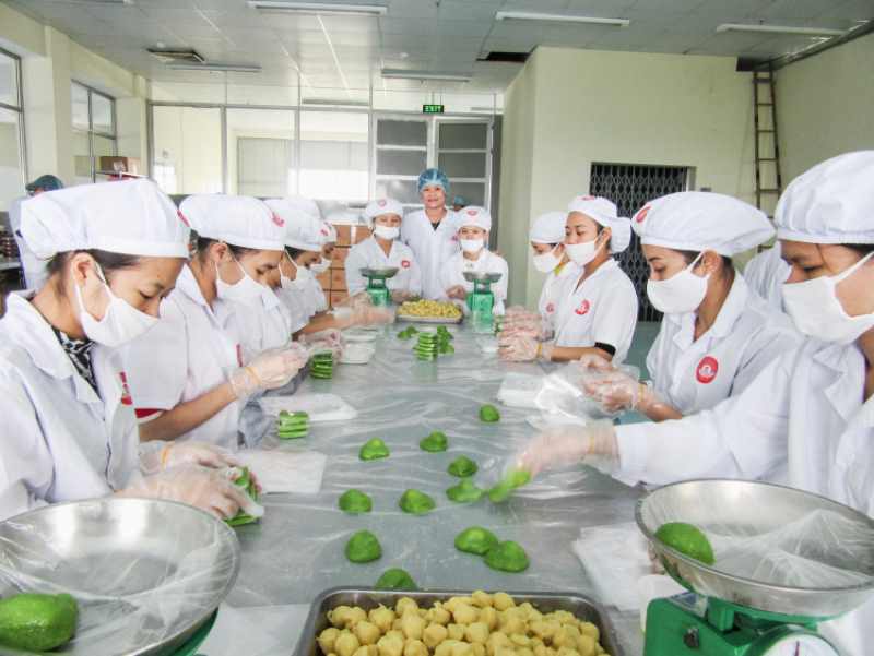 Điều kiện để hưởng ưu đãi thuế thu nhập doanh nghiệp đối với thành lập doanh nghiệp sản xuất bánh kẹo
