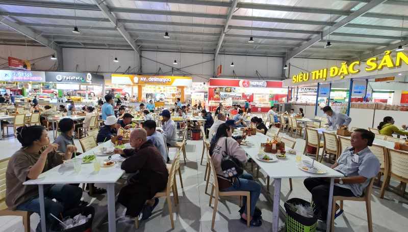 Thực trạng kinh doanh dịch vụ ăn uống tại trạm dừng nghỉ hiện nay