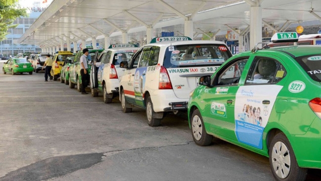 Thời điểm lập hóa đơn điện tử khi kinh doanh vận tải hành khách bằng xe taxi có sử dụng phần mềm tính tiền là khi nào?