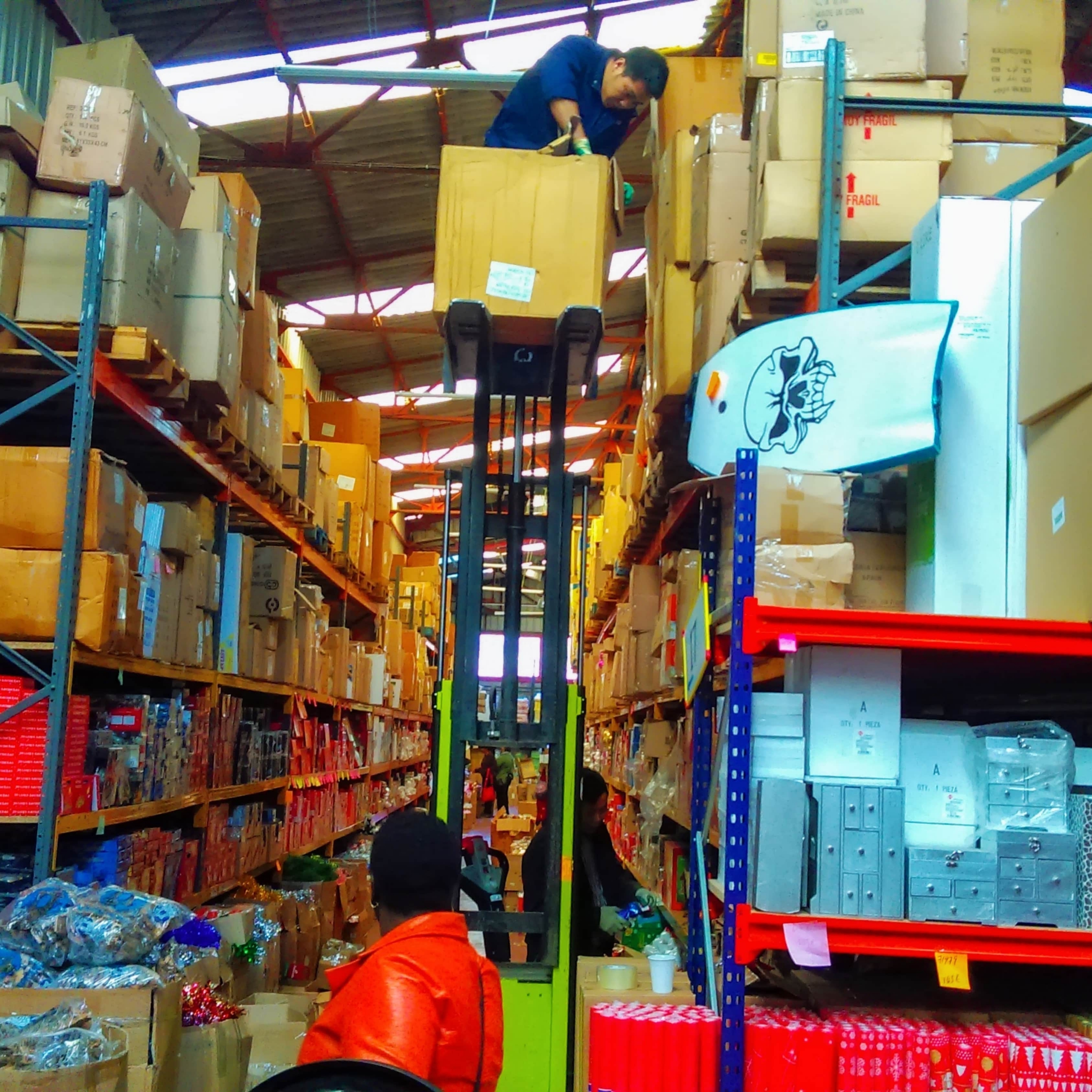 Hành vi bán giả mạo các nhãn hiệu nổi tiếng bị xử lý như thế nào?