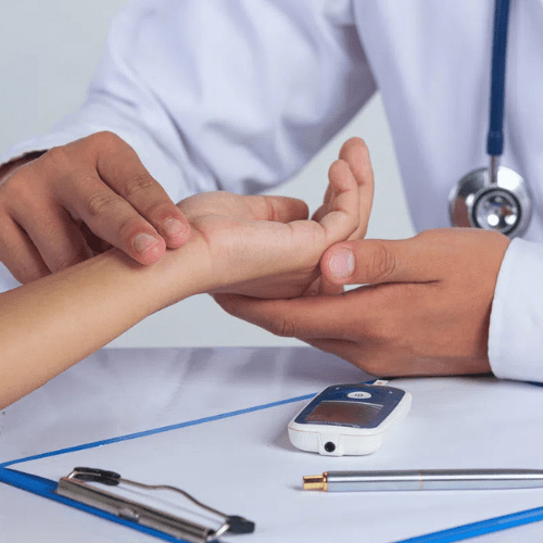 Quyền từ chối điều trị của bệnh nhân: Quy định pháp luật và những điều cần biết