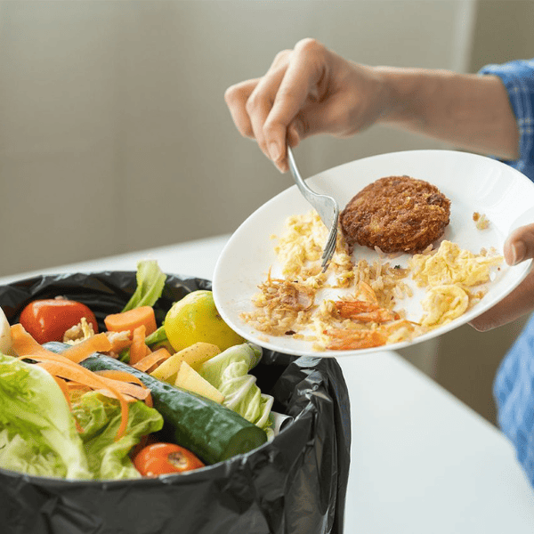 Hậu quả pháp lý khi bán thực phẩm hết hạn sử dụng