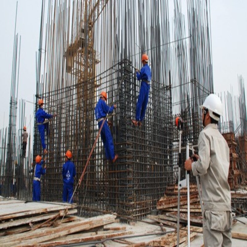 Nhà thầu sử dụng nhân công không có chứng chỉ xử lý như thế nào?