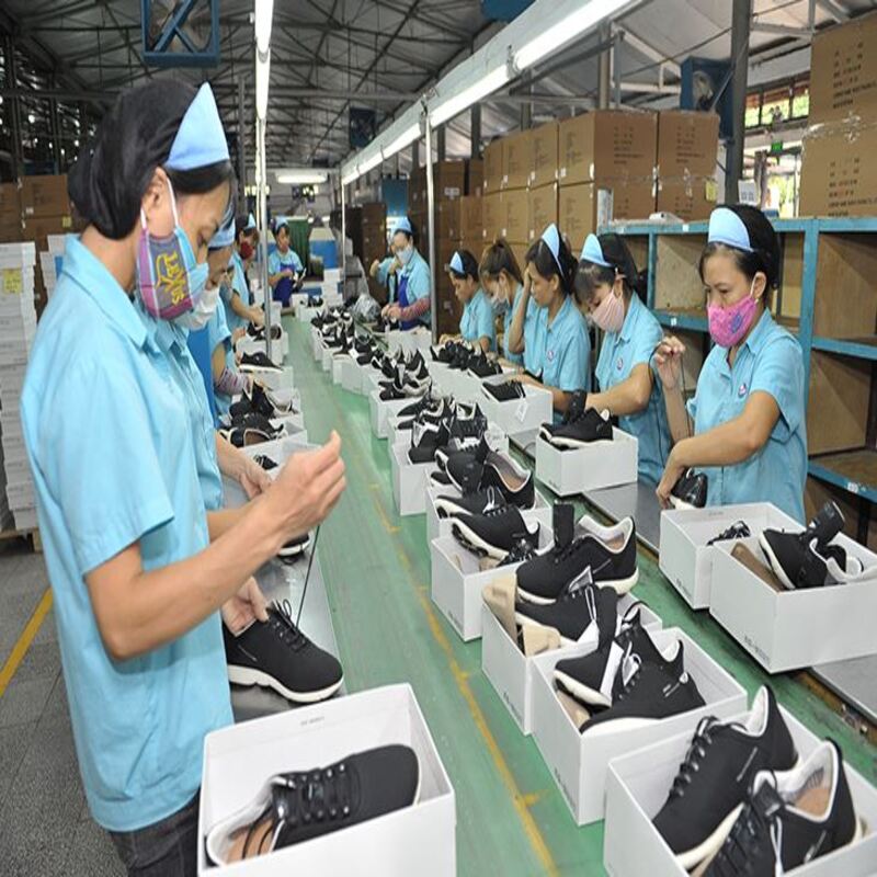 Bên thuê gia công yêu cầu sản phẩm vượt quá khả năng xử lý như thế nào?