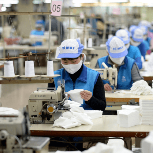 Thực trạng và giải pháp khi bên thuê gia công không cung cấp đủ nguyên liệu