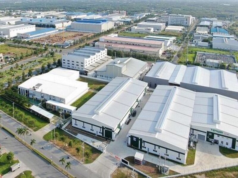 Điều kiện để đầu tư dự án xây dựng nhà ở trong khu công nghiệp?