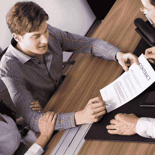 Quy định pháp luật về việc công ty nước ngoài ký hợp đồng với nhà thầu phụ tại Việt Nam