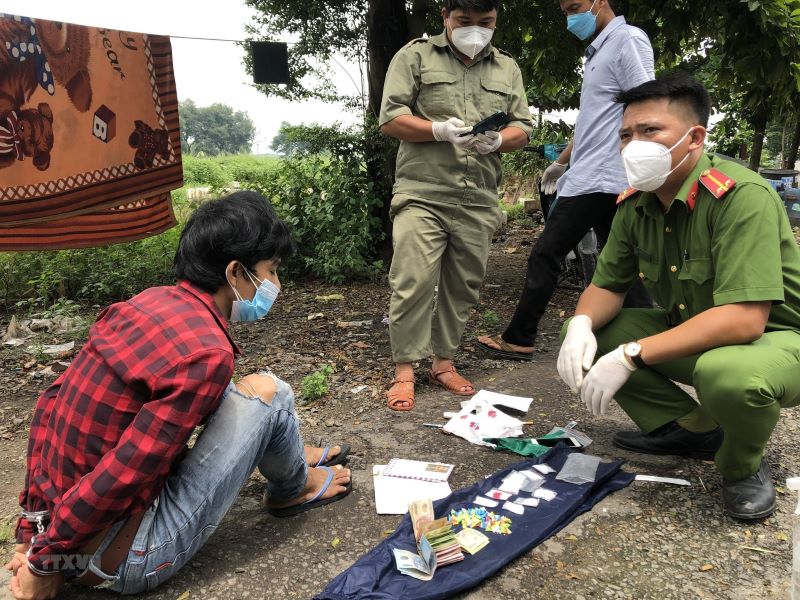 Thực trạng hoạt động vận chuyển tiền tệ qua biên giới trái phép hiện nay