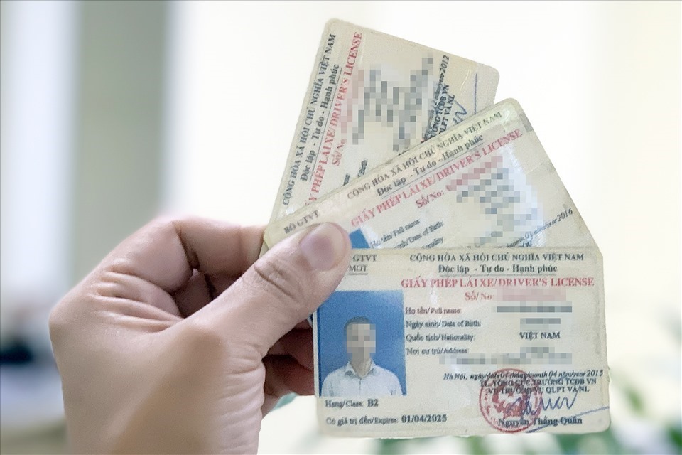 Thực hiện thủ tục đổi giấy phép lái xe cho người nước ngoài