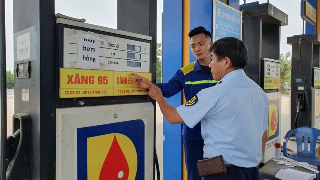 Hồ sơ, thủ tục xin cấp Giấy xác nhận đủ điều kiện làm thương nhân phân phối xăng dầu