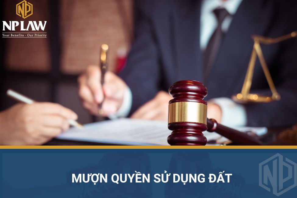 Mượn quyền sử dụng đất