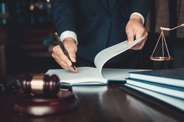 Ủy quyền đòi nợ có vi phạm pháp luật không?