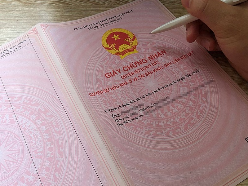 Hợp đồng ủy quyền chuyển nhượng quyền sử dụng đất có bắt buộc phải công chứng, chứng thực không?