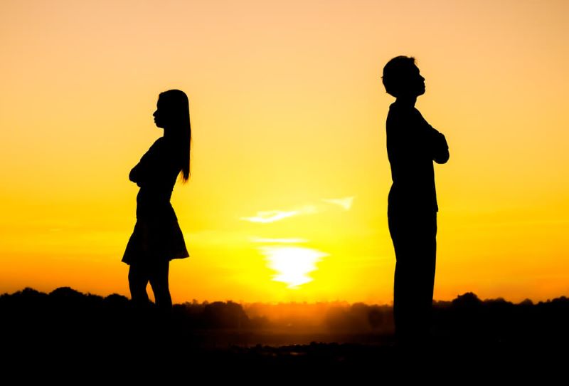 Chủ thể có quyền yêu cầu giải quyết tranh chấp ly hôn có yếu tố nước ngoài