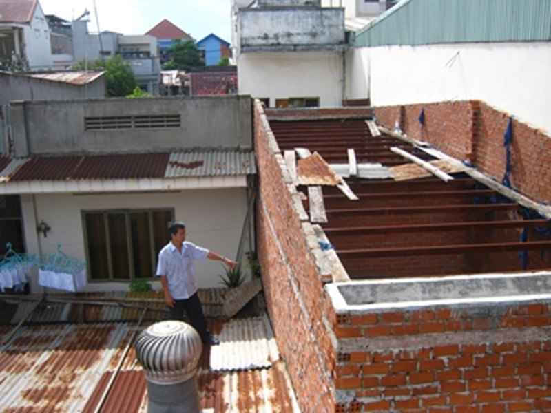 Phương thức giải quyết tranh chấp đất đai với hàng xóm