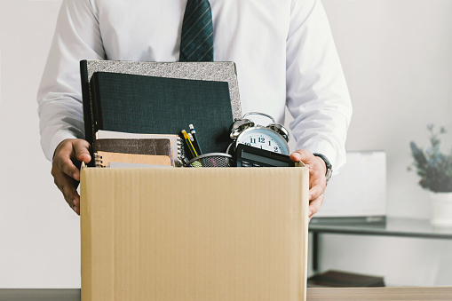 Nghỉ ngang công ty: hiểu đúng quy định – tránh rủi ro pháp lý