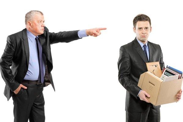 A person pointing at another person

AI-generated content may be incorrect.