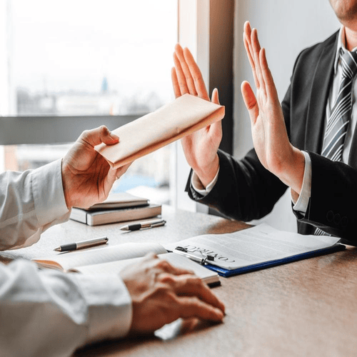 Quy định pháp luật về điều khoản về quyền từ chối không được áp dụng